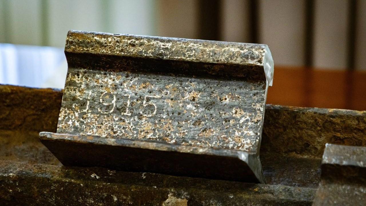 Историческую находку обнаружили при реконструкции улицы в центре Мурманска